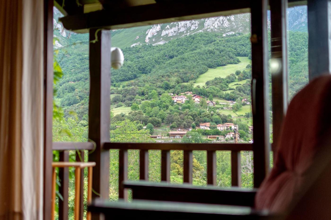 Apartamentos Rurales Los Picos De Redo Камаленьйо Екстер'єр фото