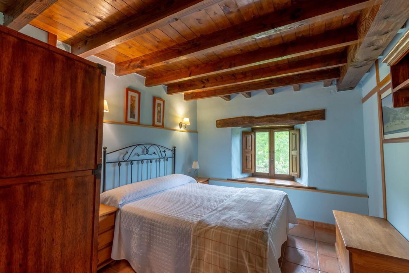 Apartamentos Rurales Los Picos De Redo Камаленьйо Екстер'єр фото