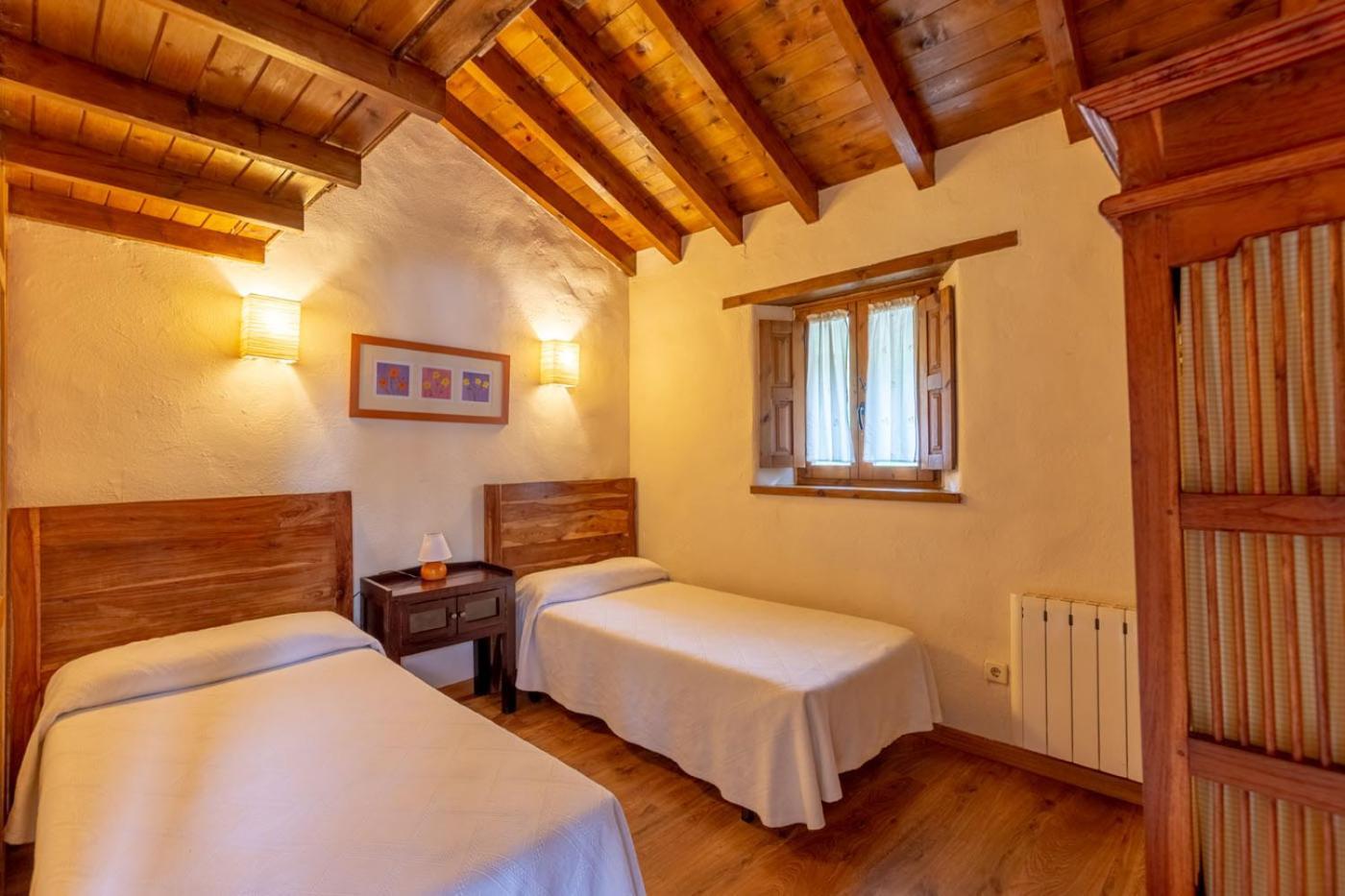 Apartamentos Rurales Los Picos De Redo Камаленьйо Екстер'єр фото