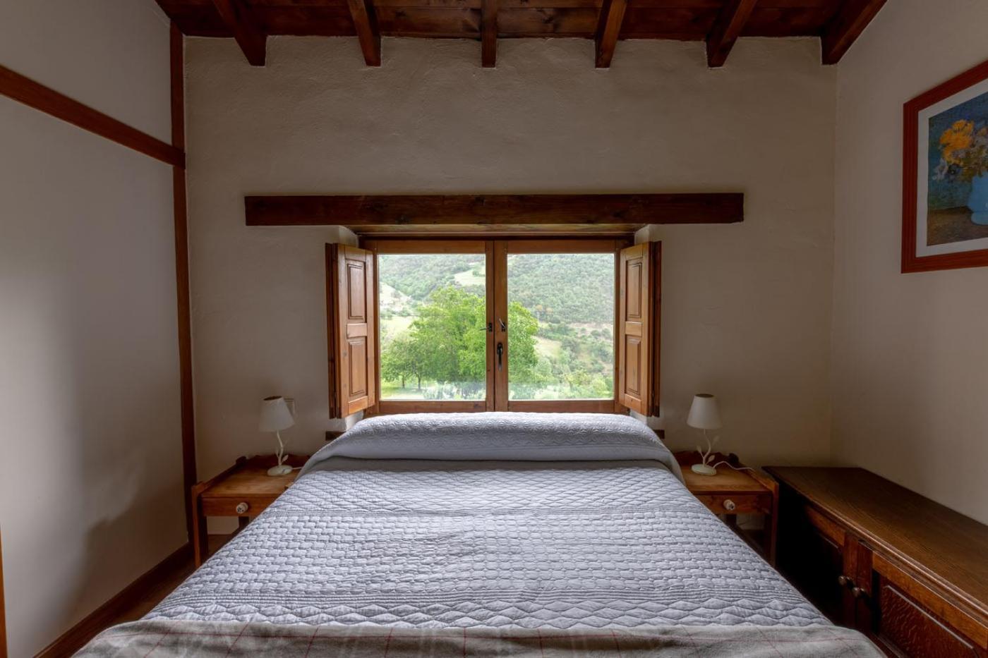 Apartamentos Rurales Los Picos De Redo Камаленьйо Екстер'єр фото