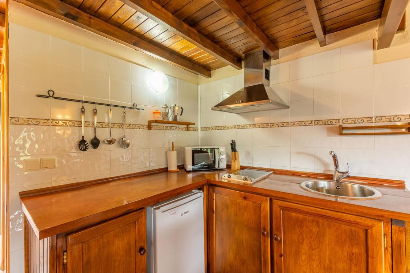 Apartamentos Rurales Los Picos De Redo Камаленьйо Екстер'єр фото